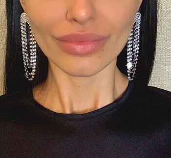 Серьги со стразами