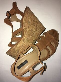 Босоножки на платформе Kurt Geiger