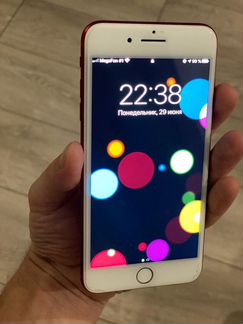 Телефон iPhone 7 Plus 128 gb red
