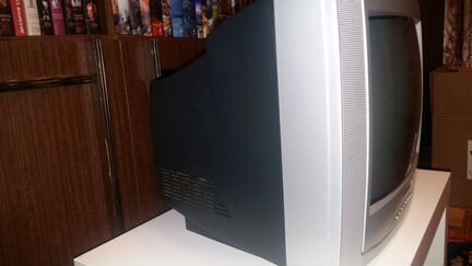 Телевизор цветного изображения Erisson-1465