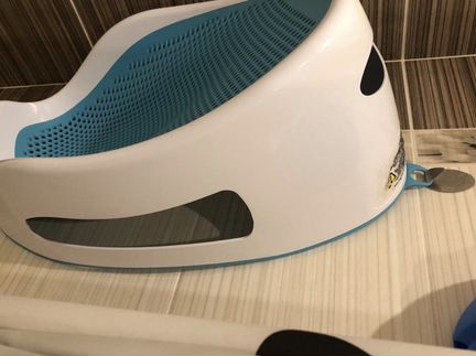 Лежачок-горка для купания Angelcare Bath support