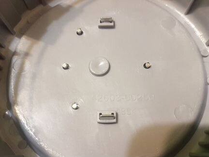 Заглушки литых дисков Toyota Land Cruiser 100 148м