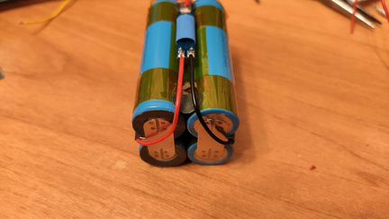 Точечная сварка аккумуляторов