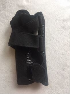 Бандаж на лучезапястный сустав (тутор). Размер S