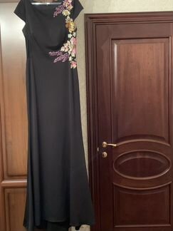 Платье вечернее