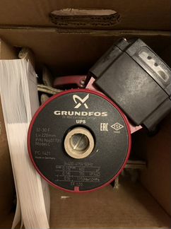 Насос Grundfos UPS 32-30 F