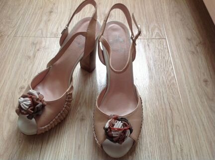 Новые кожаные туфли р-р 38