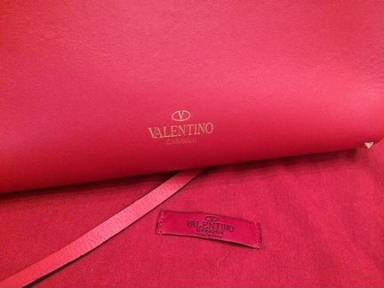 Сумка кожаная Валентино
