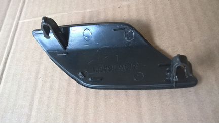Заглушка омывателя фар на VW Гольф-6 2009-2012 г