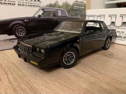 Buick Grand National 1/18 GMP