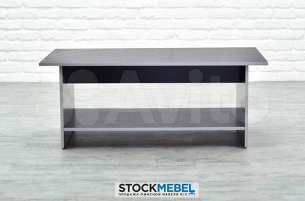 Офисная мебель. Стол журнальный, новый. Венге