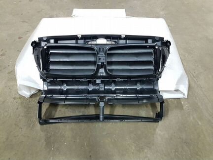 Воздуховод с управляемыми заслонками BMW 5 F10 F18