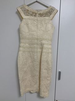 Платье белое