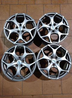 Диски бу литые R17 P на Volvo