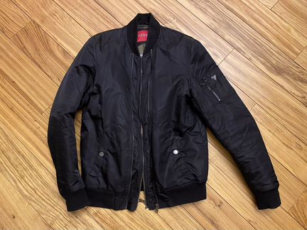 Куртка мужская guess 48 размер