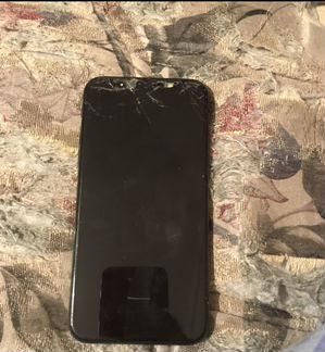 Телефон iPhone